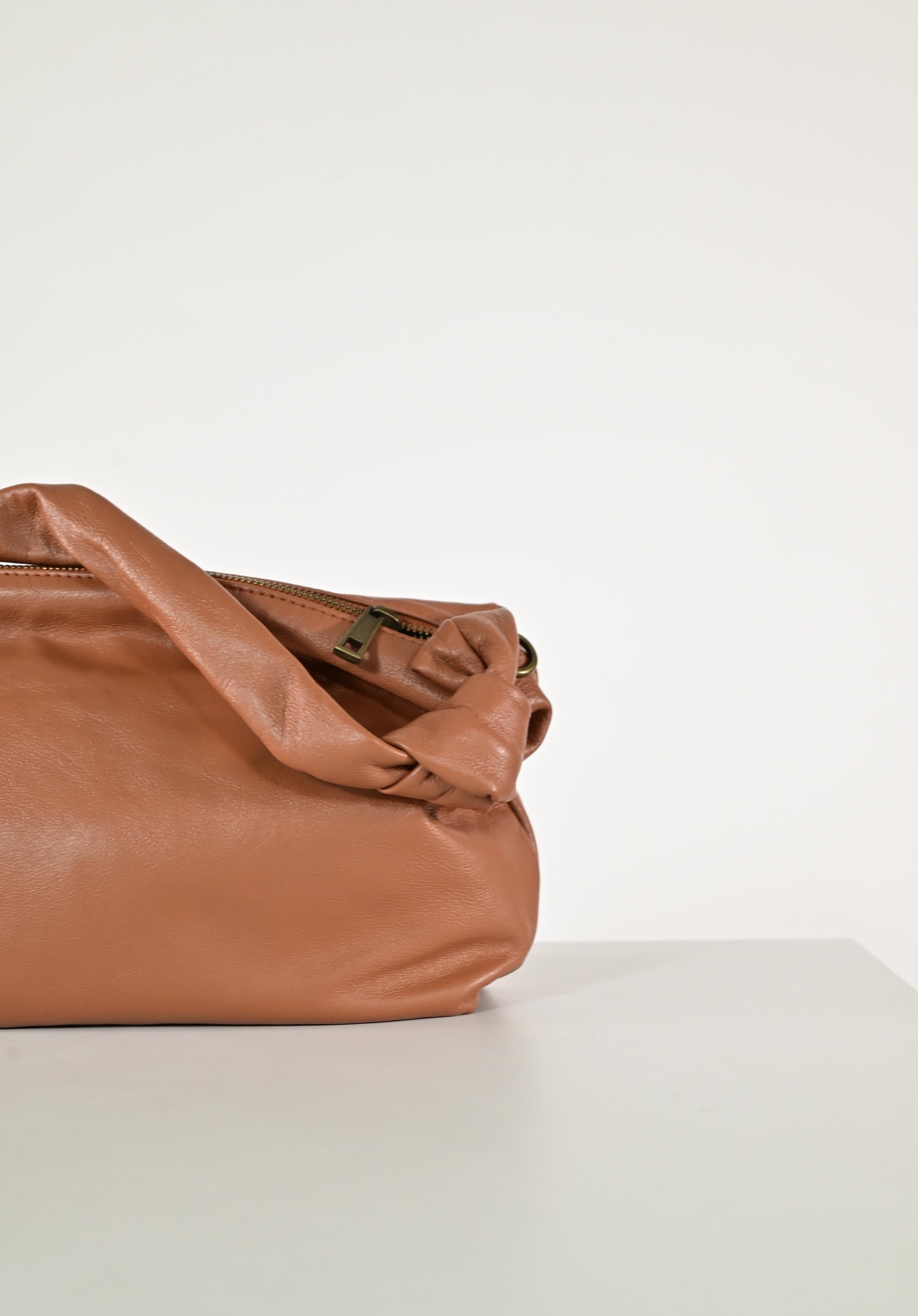Borsa nodo vera pelle cuoio GGAR15330 CUOIO LALTRA|STORIA