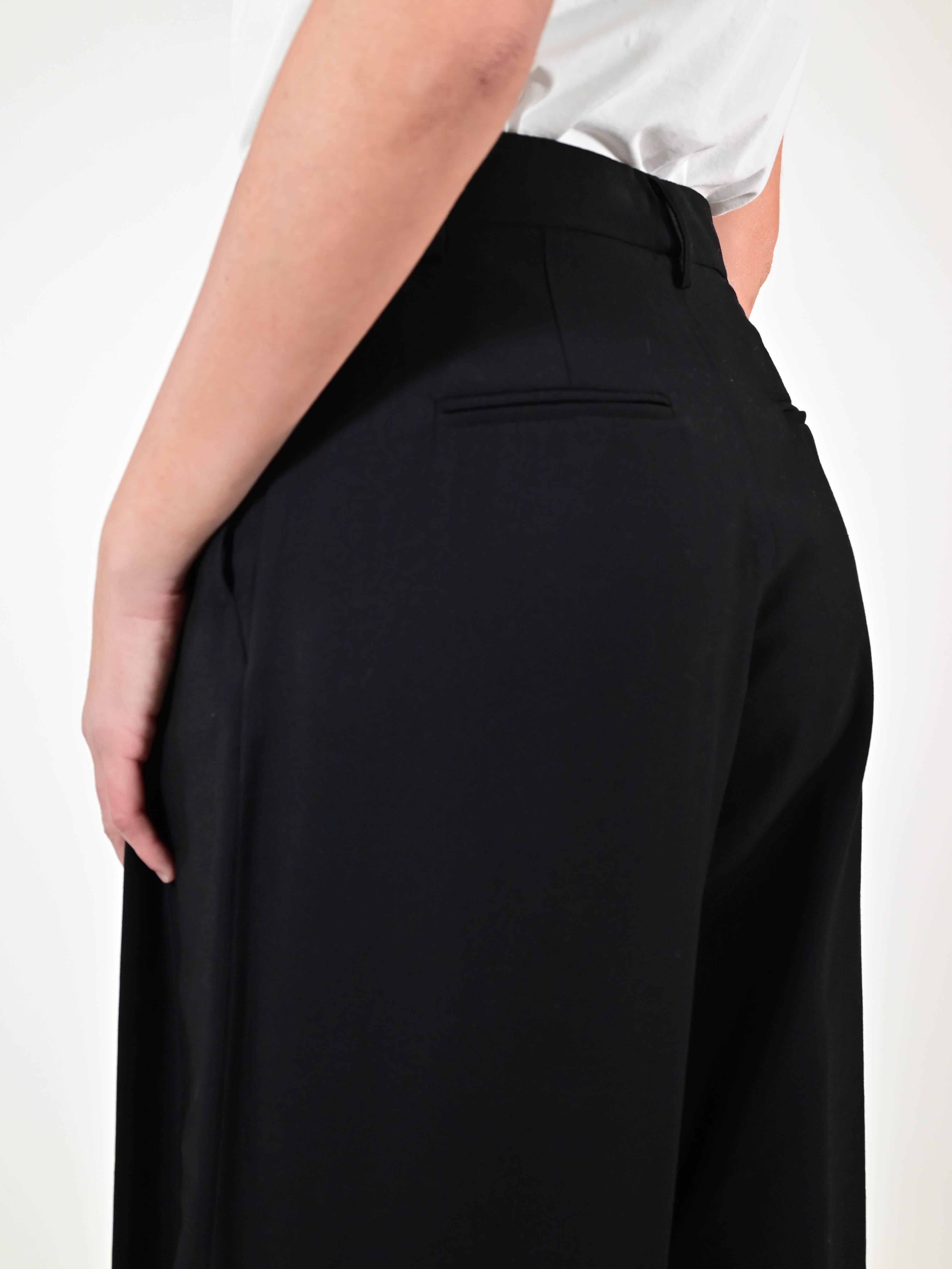 Pantalone largo pinces viscosa nero VBPE254560842 NERO LALTRA|STORIA 